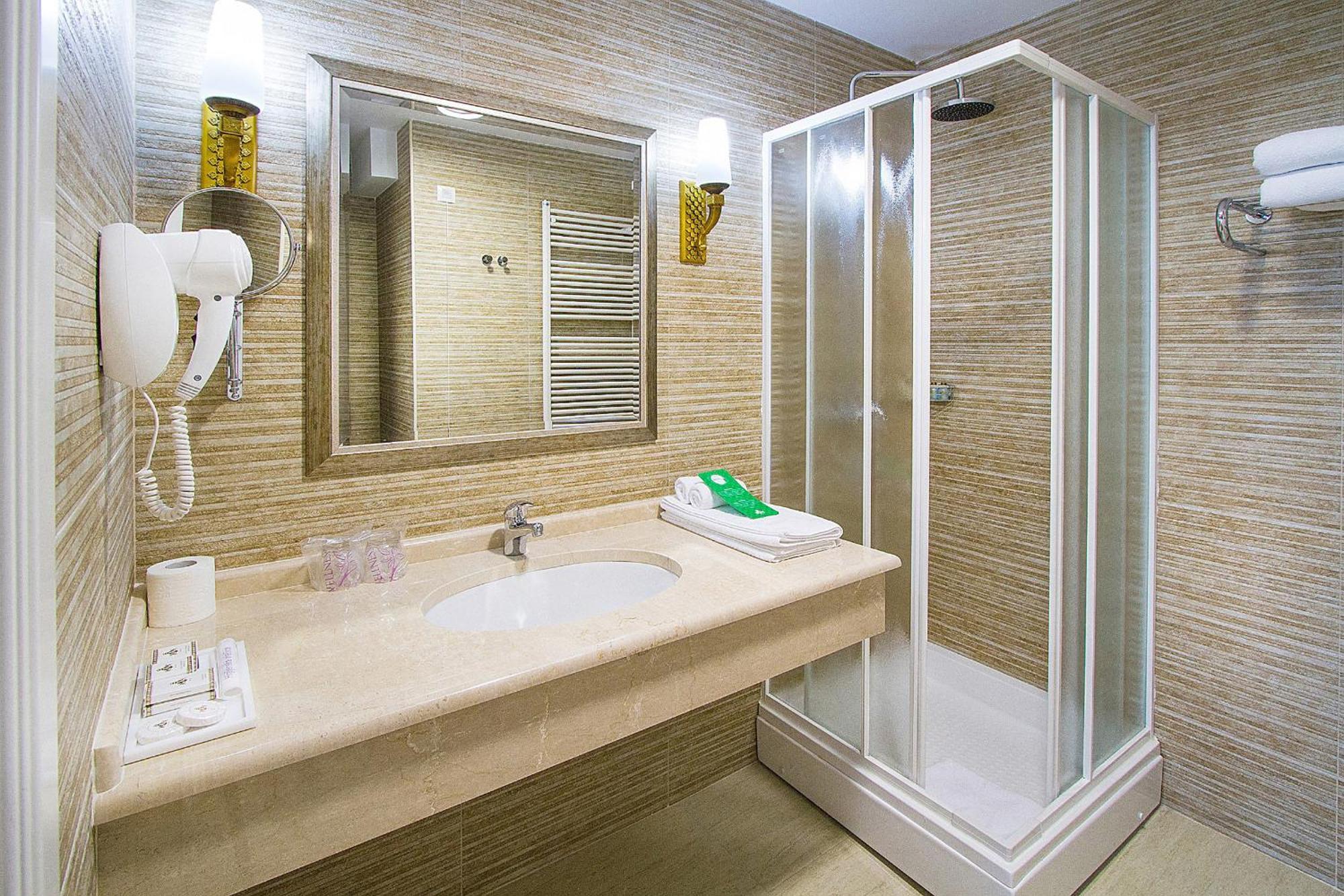 A Hoteli - Hotel Sloboda Šabac Oda fotoğraf