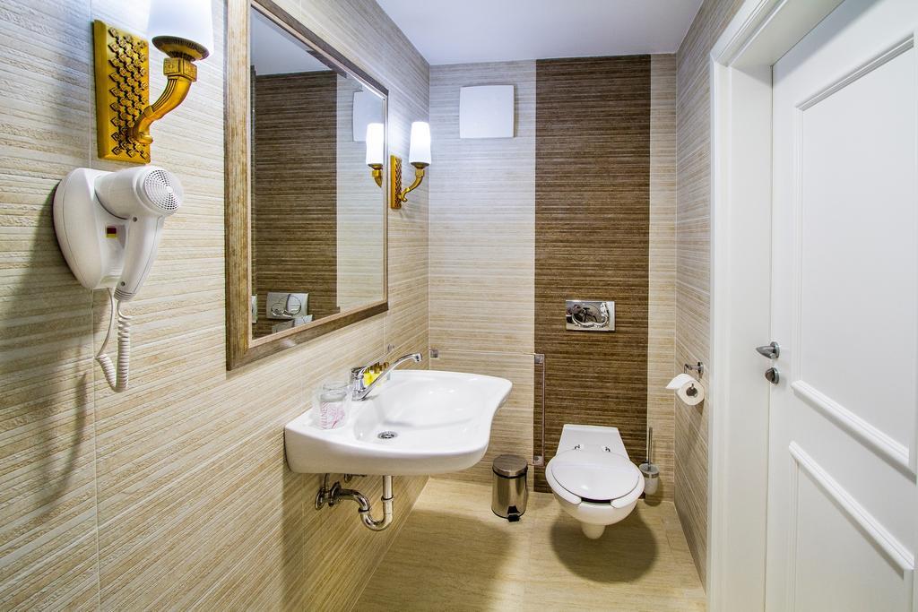 A Hoteli - Hotel Sloboda Šabac Oda fotoğraf